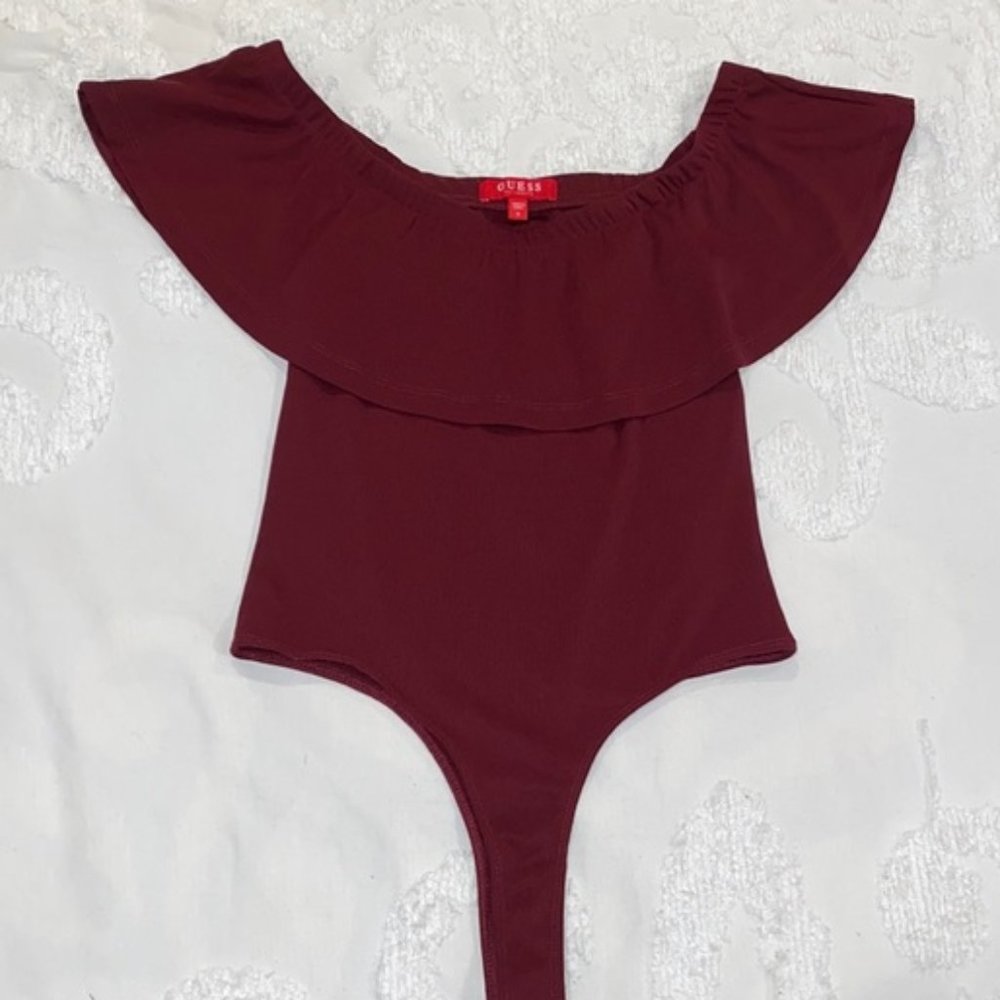 GUESS bodysuit. Size S